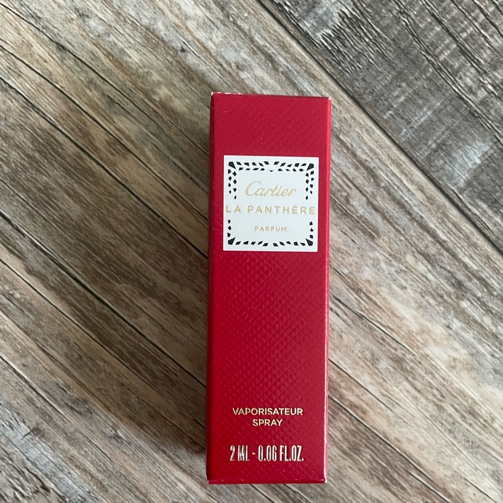 New Cartier La panthere sample